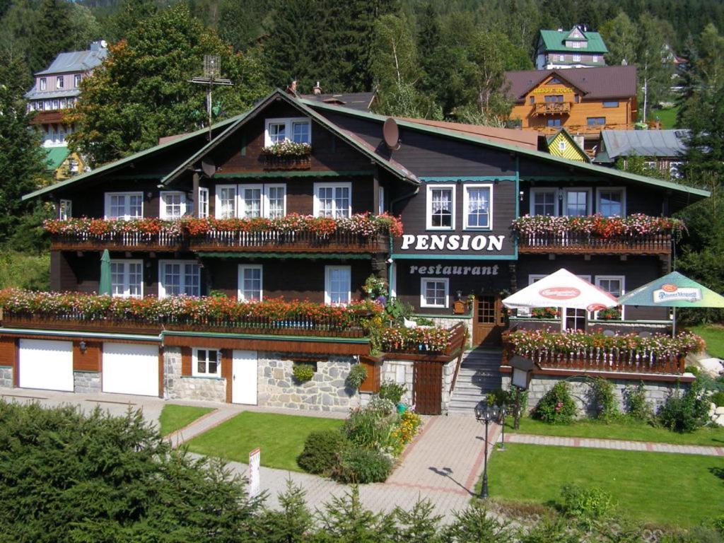 Pension Svycarsky Dum Špindlerŭv Mlýn Exterior foto